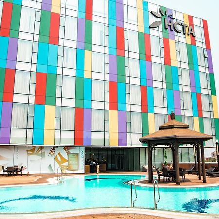 Hotel De Convencoes De Talatona Hcta Луанда  Экстерьер фото