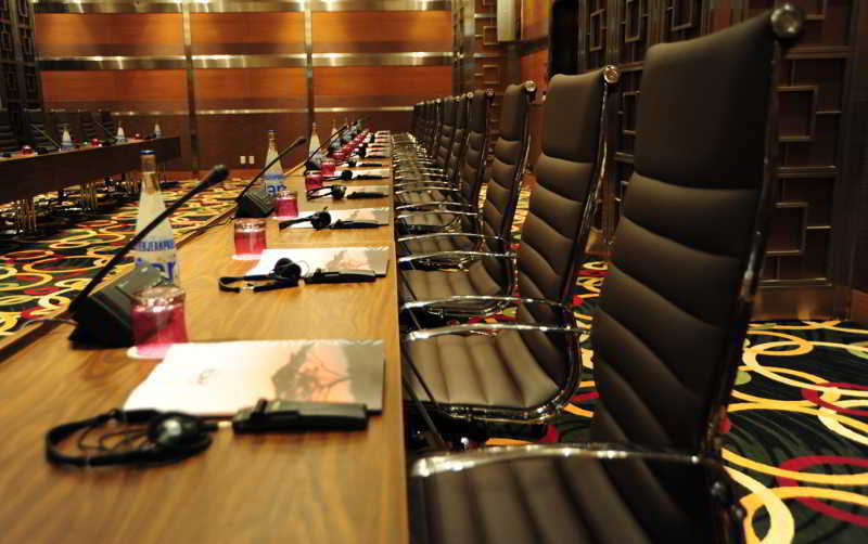 Hotel De Convencoes De Talatona Hcta Луанда  Экстерьер фото