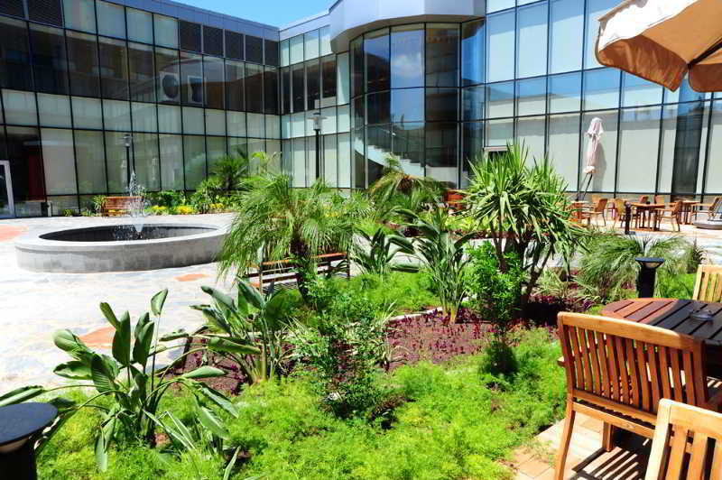 Hotel De Convencoes De Talatona Hcta Луанда  Экстерьер фото
