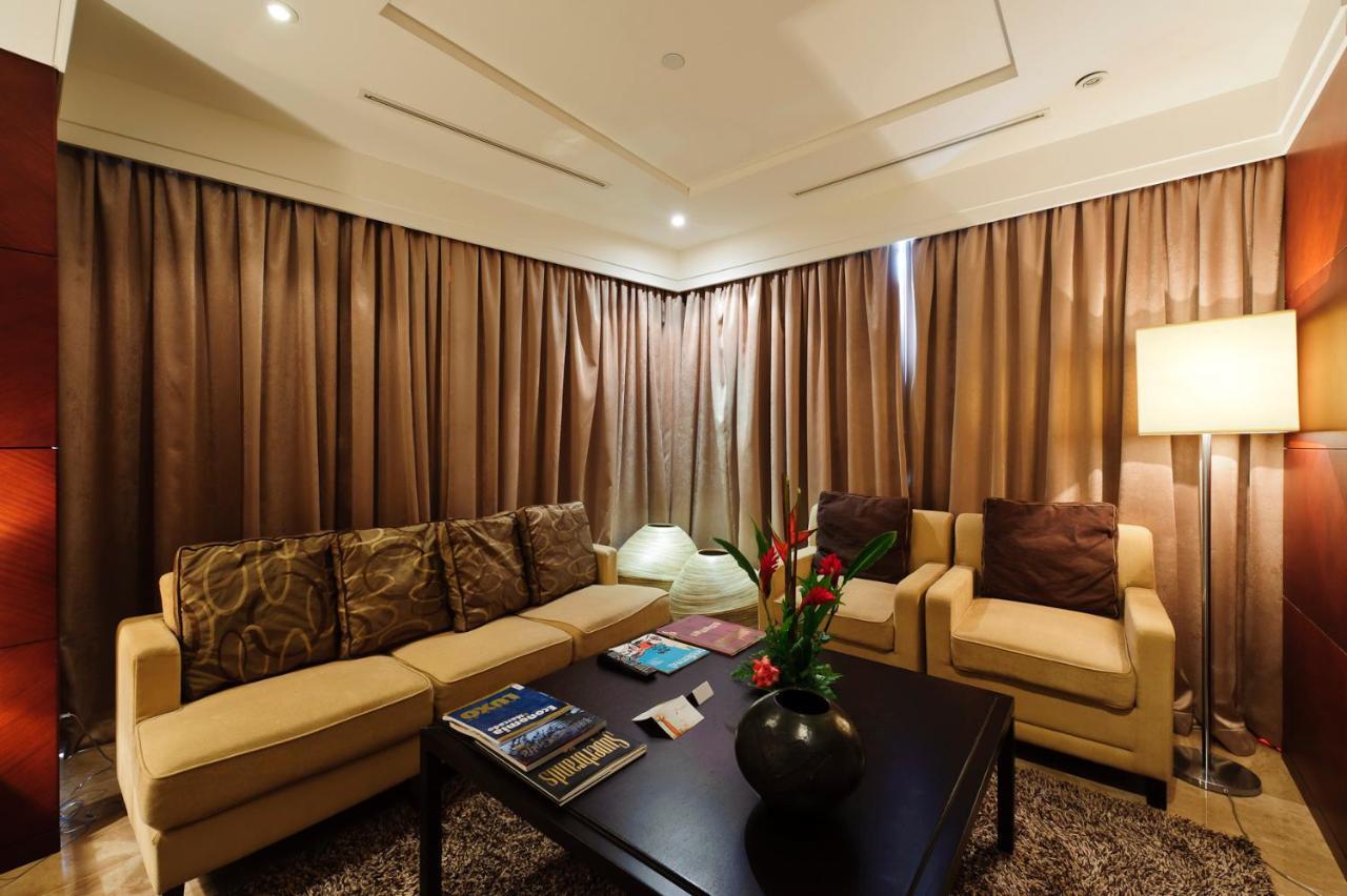Hotel De Convencoes De Talatona Hcta Луанда  Экстерьер фото