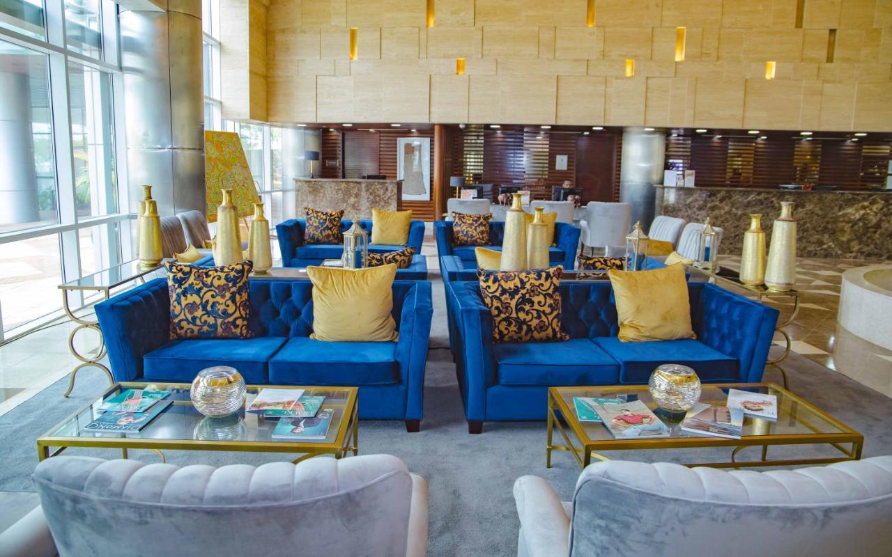Hotel De Convencoes De Talatona Hcta Луанда  Экстерьер фото
