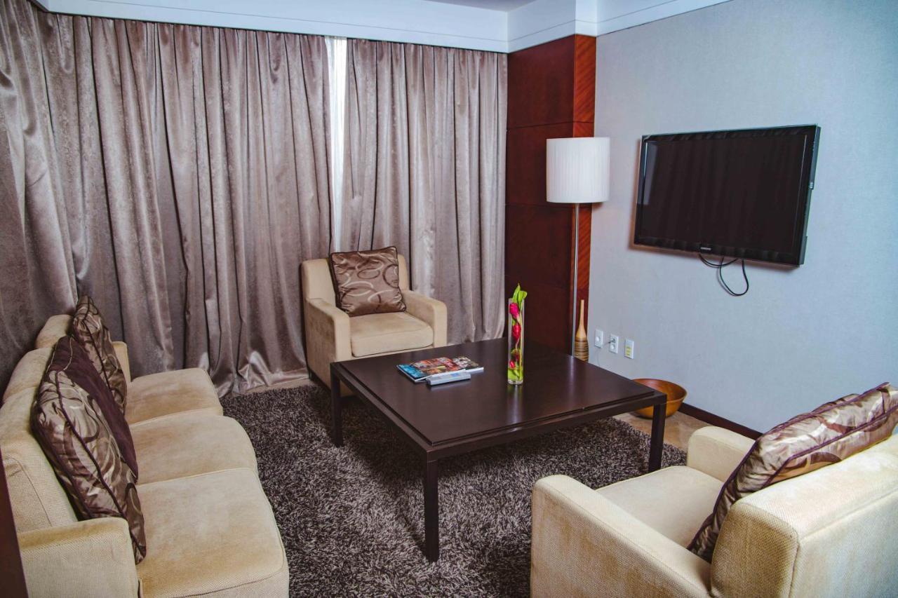 Hotel De Convencoes De Talatona Hcta Луанда  Экстерьер фото