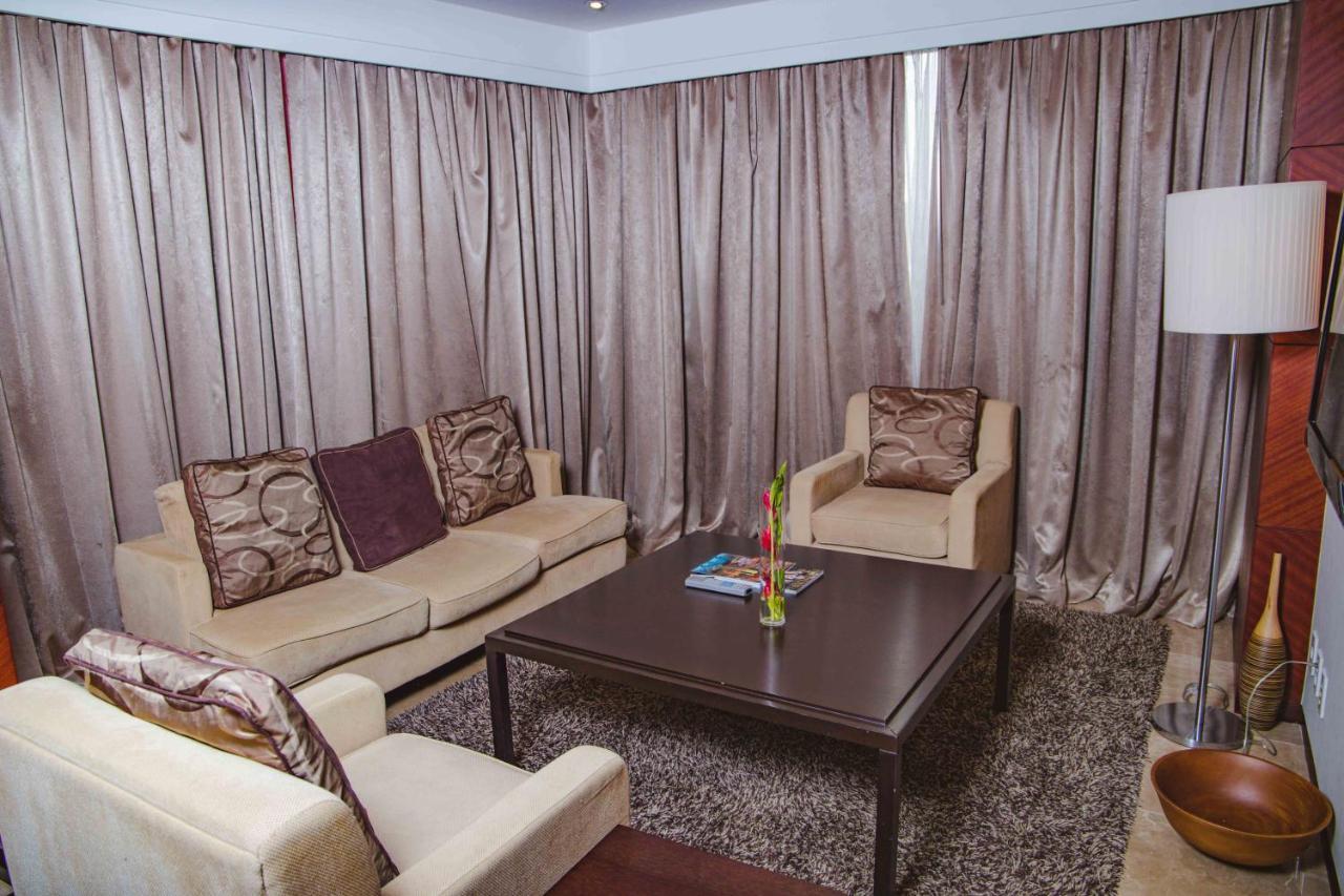 Hotel De Convencoes De Talatona Hcta Луанда  Экстерьер фото