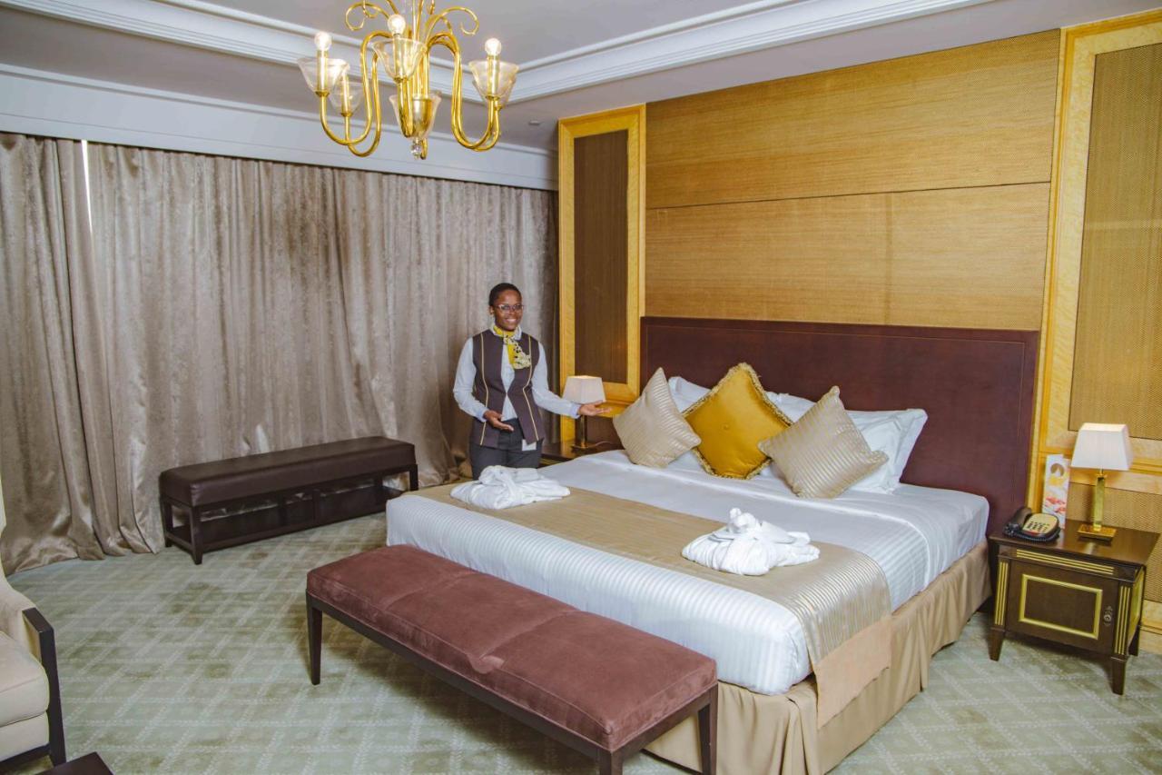 Hotel De Convencoes De Talatona Hcta Луанда  Экстерьер фото
